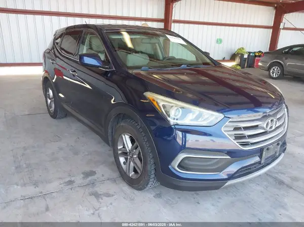 5XYZTDLB9JG559271 2018 HYUNDAI SANTA FE - Image 1