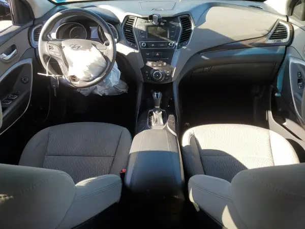 5XYZTDLB9JG560663 2018 HYUNDAI SANTA FE - Image 8