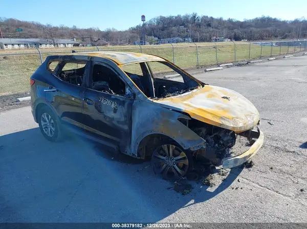 5XYZTDLBXGG347410 2016 HYUNDAI SANTA FE