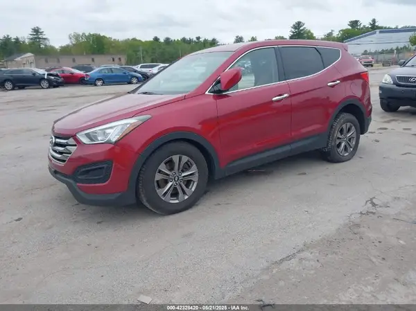 5XYZTDLBXGG353241 2016 HYUNDAI SANTA FE - Image 2