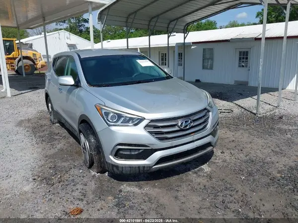 5XYZTDLBXHG409759 2017 HYUNDAI SANTA FE - Image 1