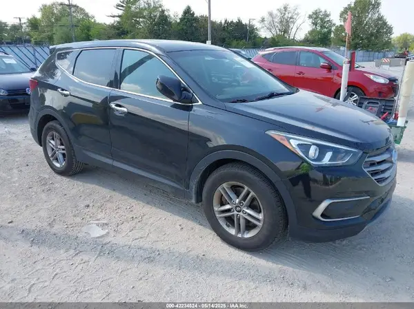 5XYZTDLBXHG440736 2017 HYUNDAI SANTA FE - Image 1
