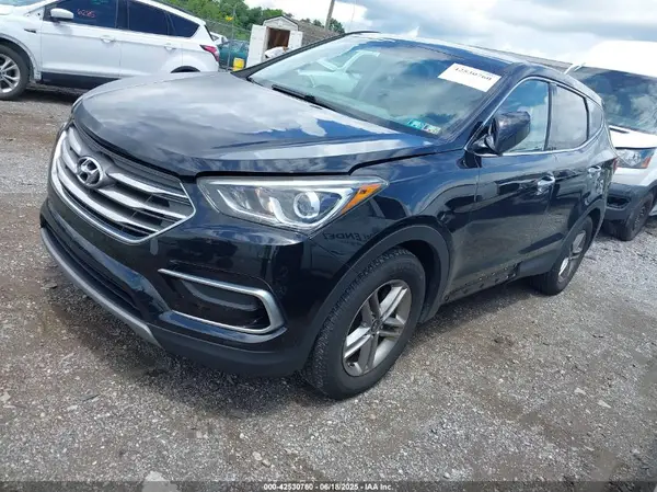 5XYZTDLBXHG441644 2017 HYUNDAI SANTA FE - Image 2