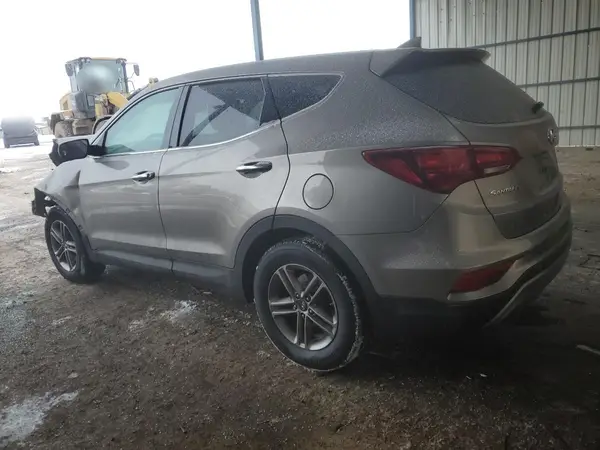 5XYZTDLBXHG441854 2017 HYUNDAI SANTA FE - Image 2
