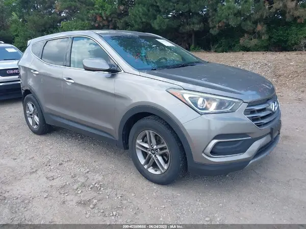 5XYZTDLBXJG526053 2018 HYUNDAI SANTA FE - Image 1