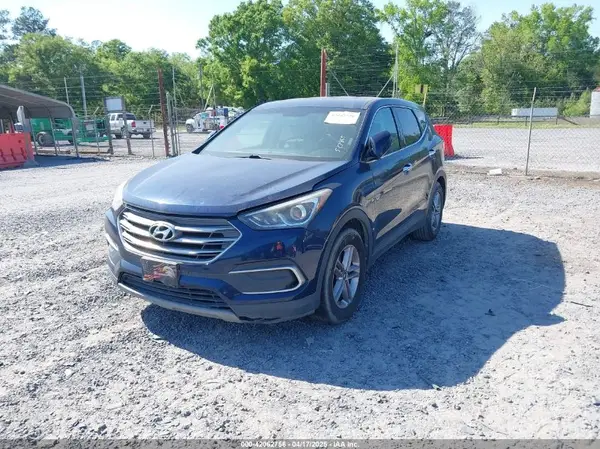 5XYZTDLBXJG527865 2018 HYUNDAI SANTA FE - Image 2
