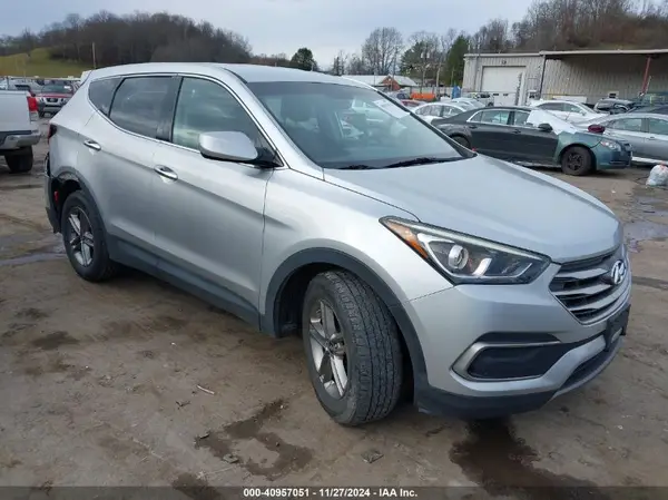 5XYZTDLBXJG533021 2018 HYUNDAI SANTA FE - Image 1