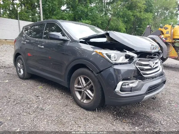 5XYZTDLBXJG555908 2018 HYUNDAI SANTA FE - Image 1