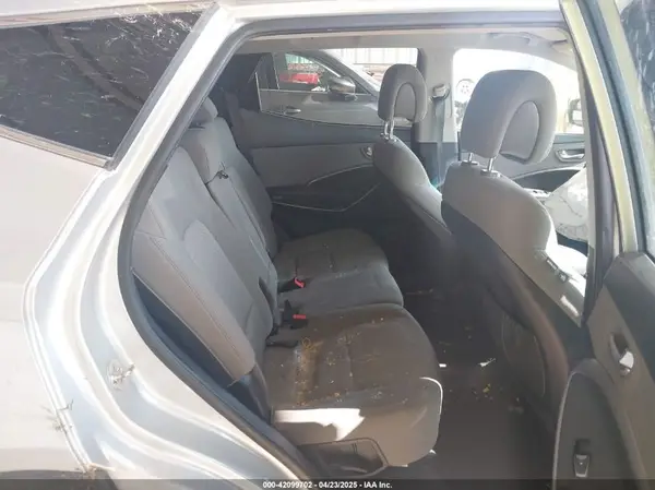 5XYZTDLBXJG558694 2018 HYUNDAI SANTA FE - Image 8