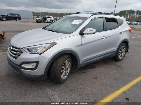 5XYZU3LAXGG333232 2016 HYUNDAI SANTA FE - Image 2