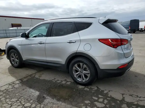 5XYZU3LB0GG325780 2016 HYUNDAI SANTA FE - Image 2