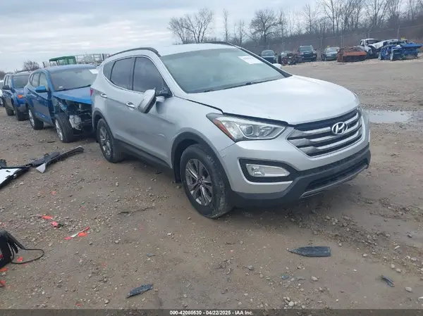 5XYZU3LB0GG327660 2016 HYUNDAI SANTA FE - Image 1