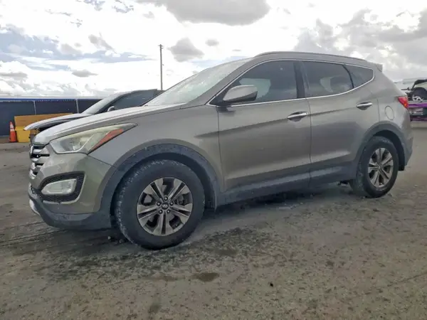 5XYZU3LB0GG357239 2016 HYUNDAI SANTA FE - Image 1