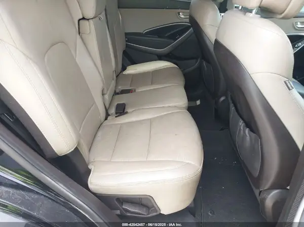 5XYZU3LB0GG374249 2016 HYUNDAI SANTA FE - Image 8