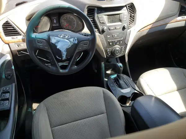 5XYZU3LB0GG375529 2016 HYUNDAI SANTA FE - Image 8