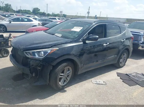 5XYZU3LB0HG391358 2017 HYUNDAI SANTA FE - Image 2