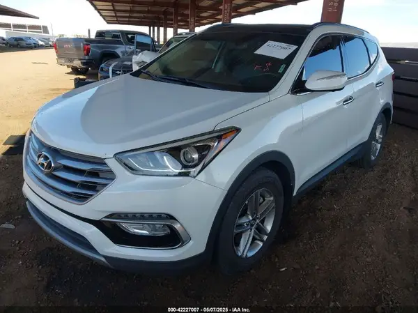 5XYZU3LB0JG515523 2018 HYUNDAI SANTA FE - Image 2