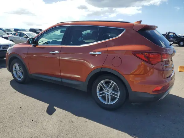 5XYZU3LB0JG519765 2018 HYUNDAI SANTA FE - Image 2