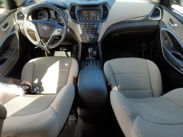 5XYZU3LB0JG519765 2018 HYUNDAI SANTA FE - Image 8