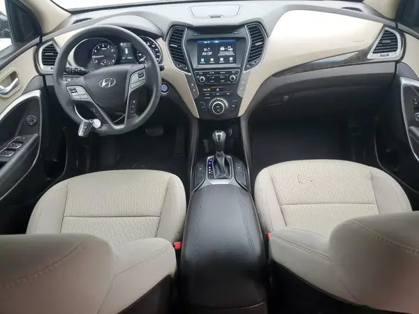 5XYZU3LB0JG537621 2018 HYUNDAI SANTA FE - Image 8