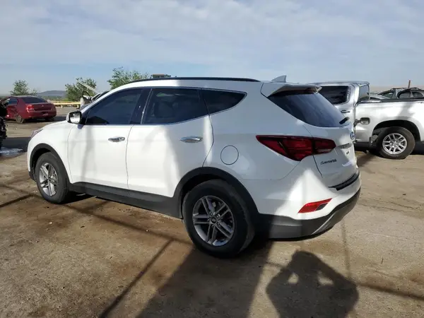 5XYZU3LB0JG555083 2018 HYUNDAI SANTA FE - Image 2