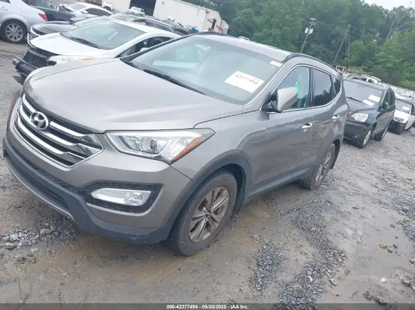5XYZU3LB1GG358111 2016 HYUNDAI SANTA FE - Image 2