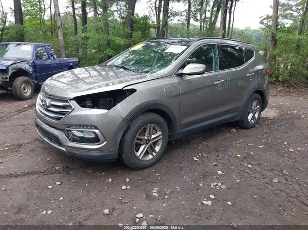 5XYZU3LB1HG381311 2017 HYUNDAI SANTA FE - Image 2