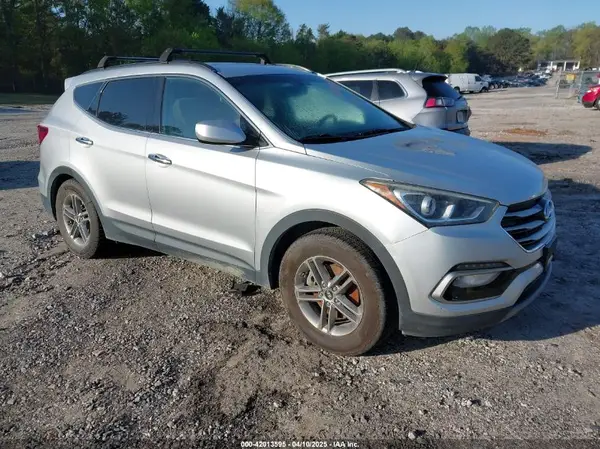 5XYZU3LB1HG416011 2017 HYUNDAI SANTA FE - Image 1