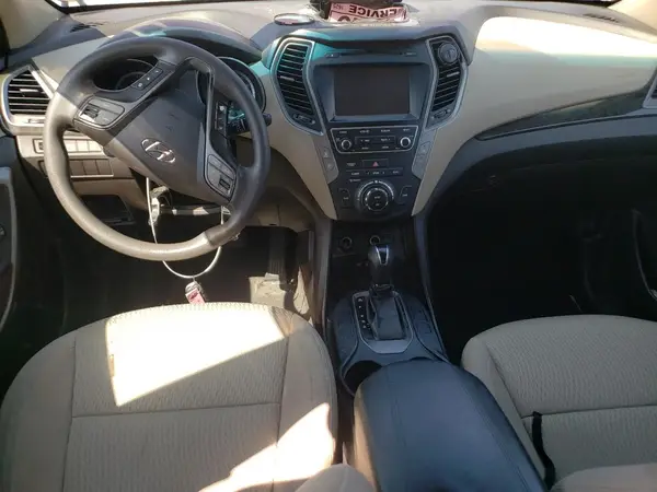 5XYZU3LB1HG420477 2017 HYUNDAI SANTA FE - Image 8