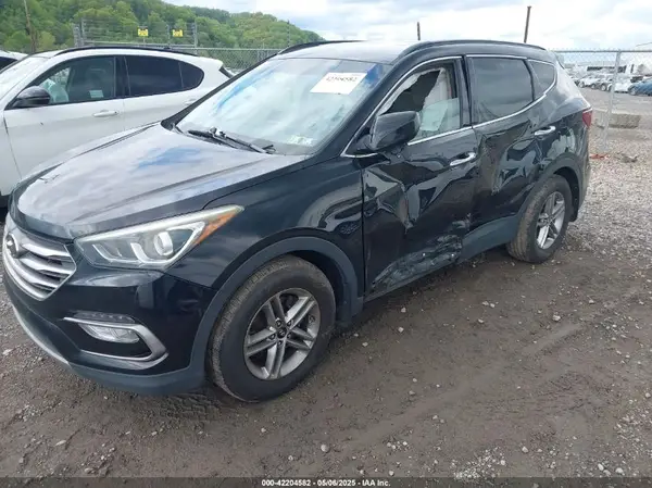 5XYZU3LB1HG427736 2017 HYUNDAI SANTA FE - Image 2