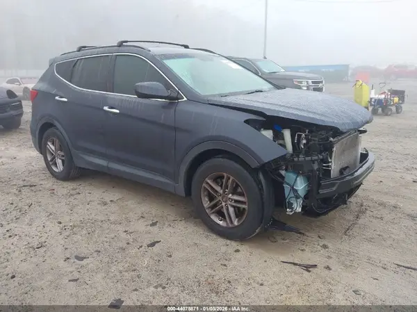 5XYZU3LB1HG427915 2017 HYUNDAI SANTA FE - Image 1