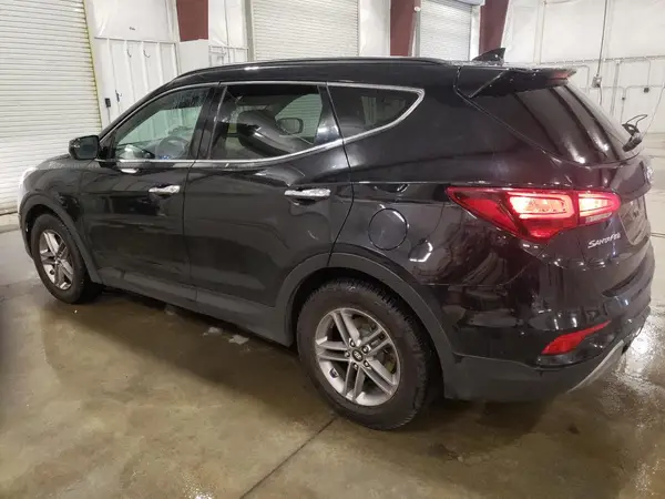 5XYZU3LB1HG429292 2017 HYUNDAI SANTA FE - Image 2
