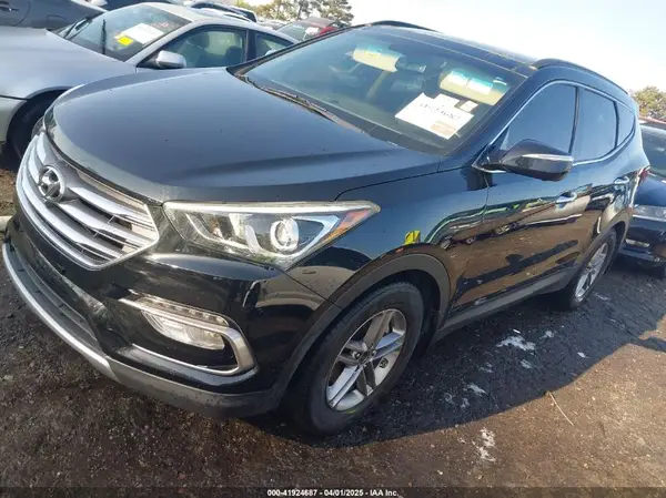 5XYZU3LB1HG467119 2017 HYUNDAI SANTA FE - Image 2