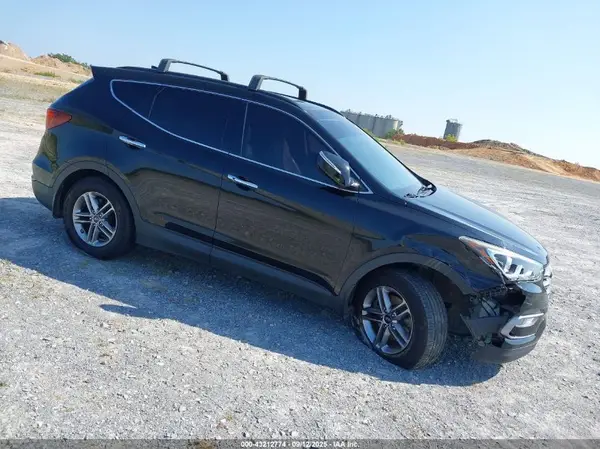 5XYZU3LB1HG479304 2017 HYUNDAI SANTA FE - Image 1