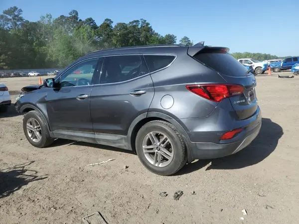 5XYZU3LB1HG492196 2017 HYUNDAI SANTA FE - Image 2