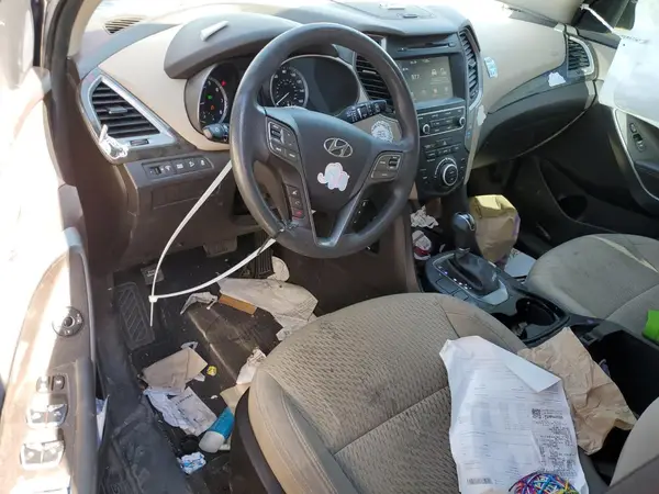 5XYZU3LB1HG493140 2017 HYUNDAI SANTA FE - Image 8