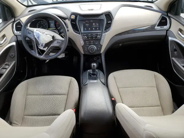 5XYZU3LB1HG493879 2017 HYUNDAI SANTA FE - Image 8