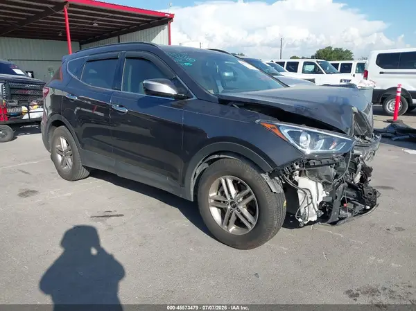 5XYZU3LB1JG507155 2018 HYUNDAI SANTA FE - Image 1