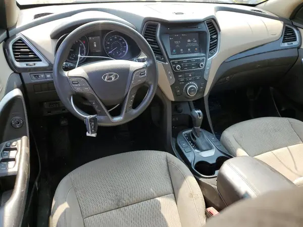 5XYZU3LB1JG529589 2018 HYUNDAI SANTA FE - Image 8