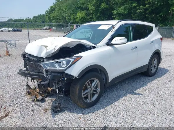 5XYZU3LB1JG549177 2018 HYUNDAI SANTA FE - Image 2