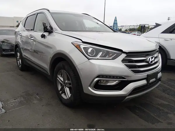 5XYZU3LB1JG554105 2018 HYUNDAI SANTA FE - Image 1