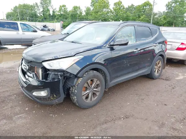 5XYZU3LB2GG316241 2016 HYUNDAI SANTA FE - Image 2