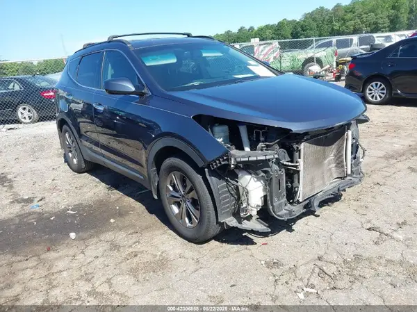 5XYZU3LB2GG332441 2016 HYUNDAI SANTA FE - Image 1