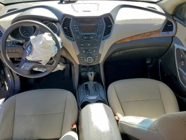 5XYZU3LB2GG376844 2016 HYUNDAI SANTA FE - Image 8