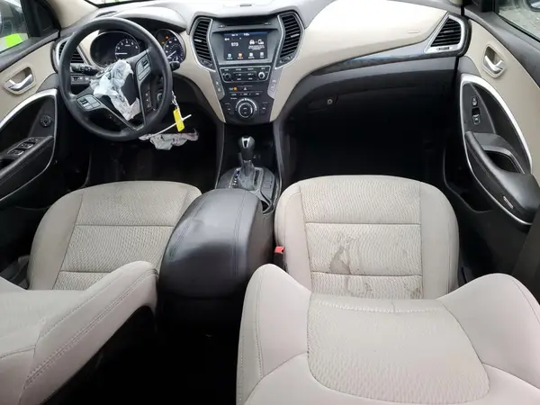 5XYZU3LB2HG382452 2017 HYUNDAI SANTA FE - Image 8