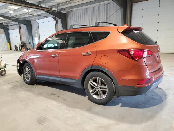 5XYZU3LB2HG414624 2017 HYUNDAI SANTA FE - Image 2