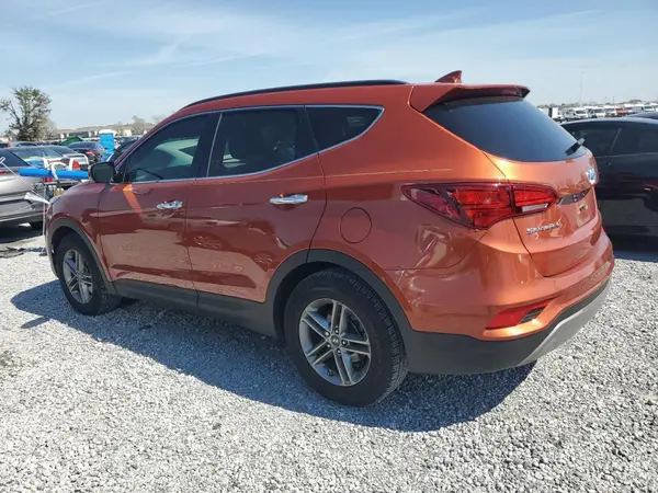 5XYZU3LB2HG415238 2017 HYUNDAI SANTA FE - Image 2