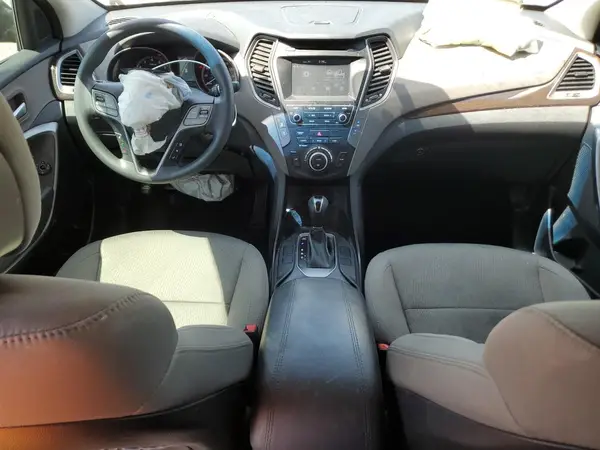 5XYZU3LB2HG416633 2017 HYUNDAI SANTA FE - Image 8
