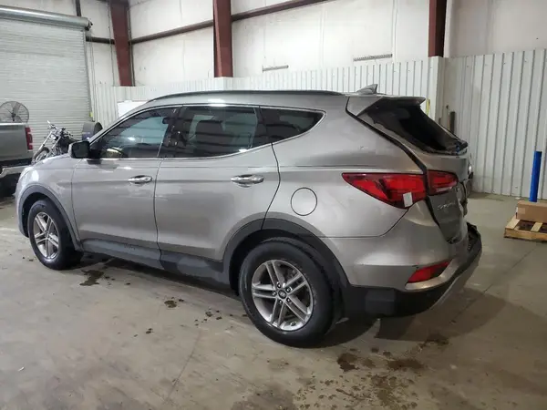 5XYZU3LB2HG440981 2017 HYUNDAI SANTA FE - Image 2