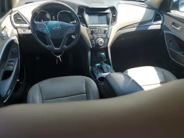 5XYZU3LB2HG446926 2017 HYUNDAI SANTA FE - Image 8